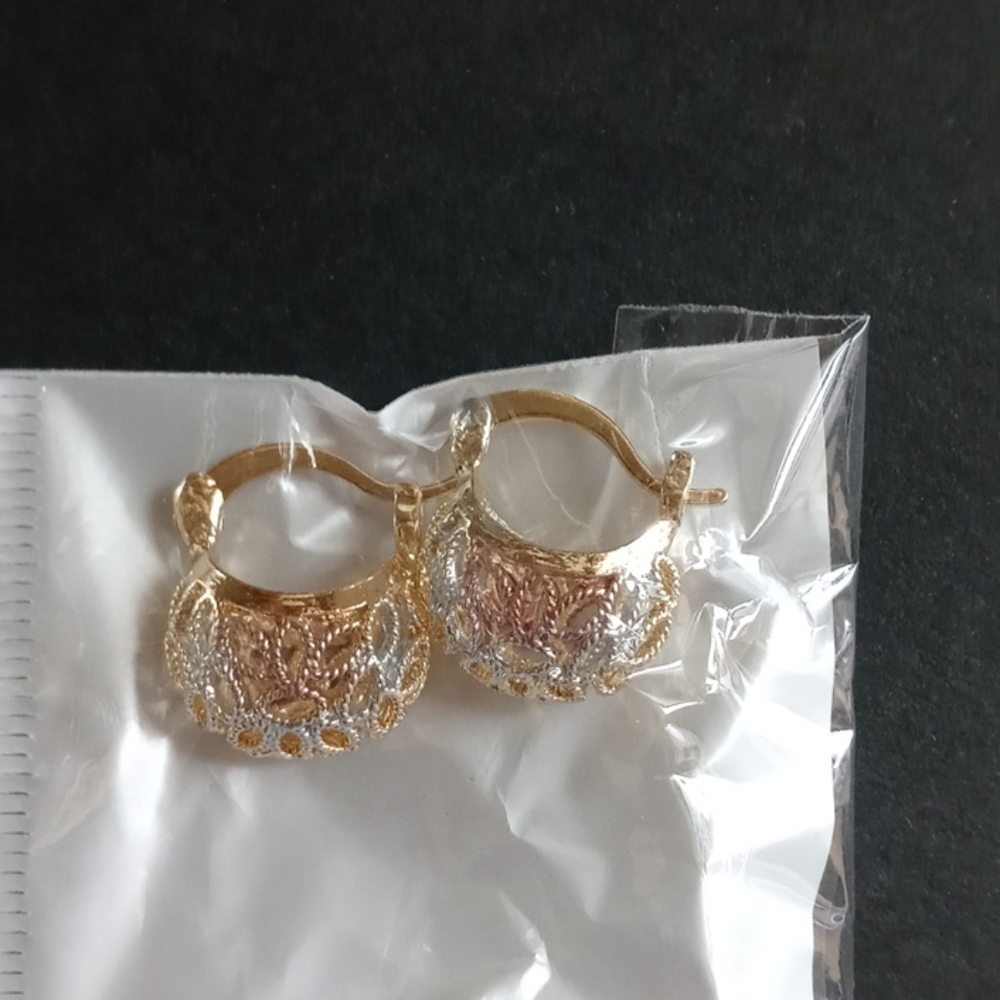 Laminated Gold